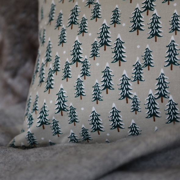Evergreens & Linen Throw with Pillow Insert